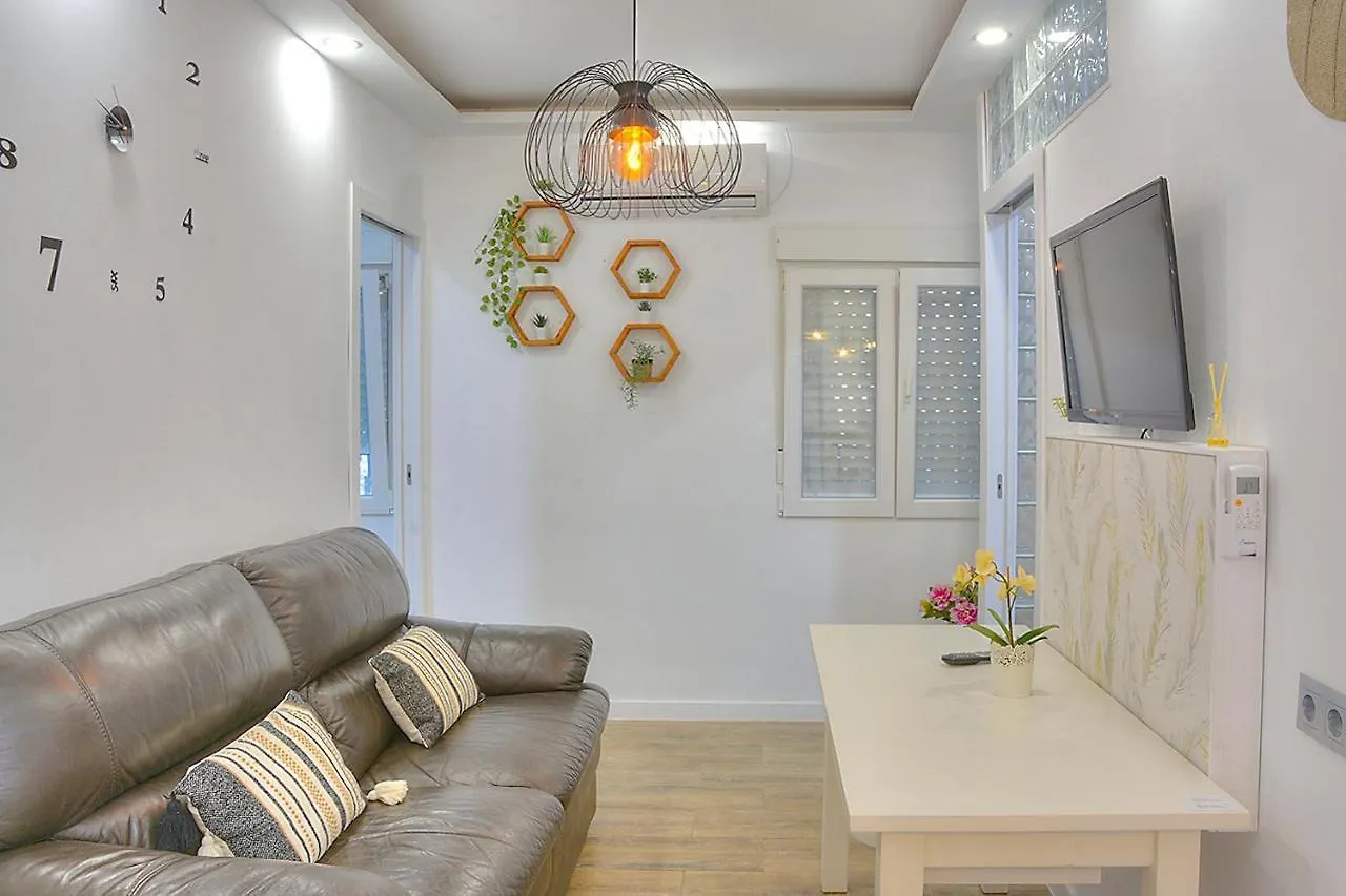 Family Apartment In Triana Seville